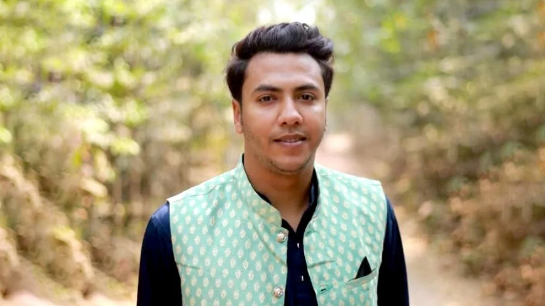 স্ট্যাম্পে সই করে বিএনপিতে যোগ দিলেন ছাত্রলীগ নেতা